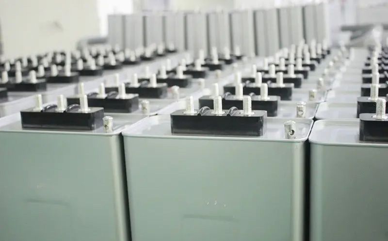 低壓電力電容器的智能化特點(diǎn)有哪些？